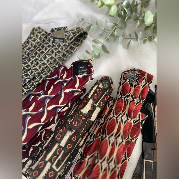 Vintage Silk Necktie 4" Tie  LOT OF 5 Art Deco Abstract Geometric USA - Picture 8 of 11